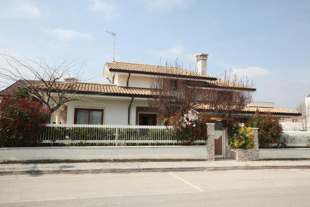Villa Gioia Rooms Montegranaro Exteriér fotografie
